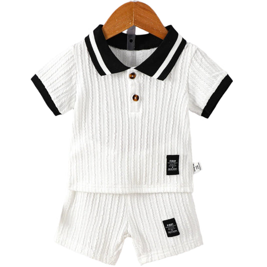 キッズ ベビー 男の子 夏 薄手 ショートパンツ セット ラペル 気質 カラーコントラスト 半袖 テクスチャ Tシャツ 伸縮性ウエスト 無地パンツ